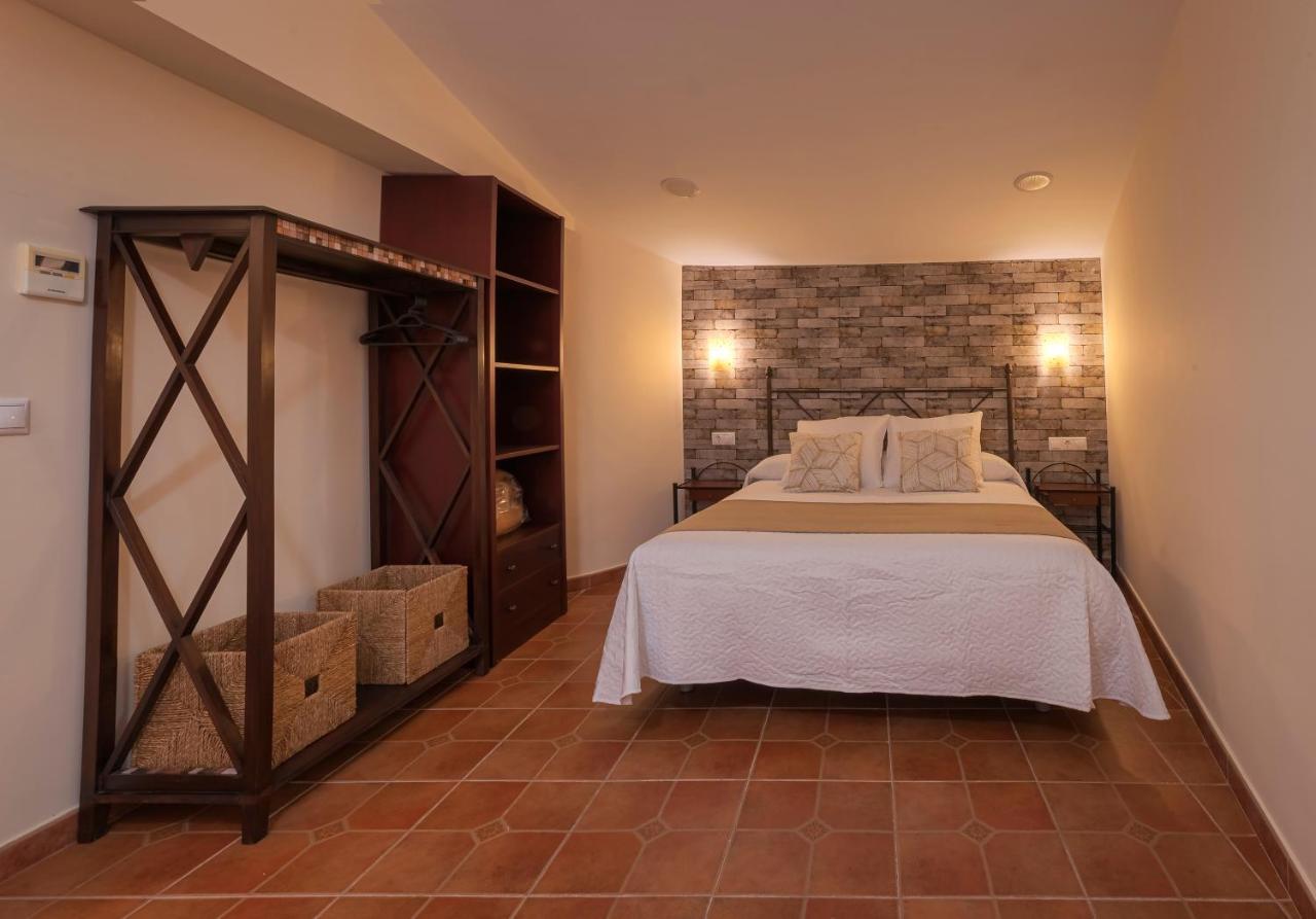 Hostal El Griel No Disponemos De Recepcion Fisica Hervás Buitenkant foto